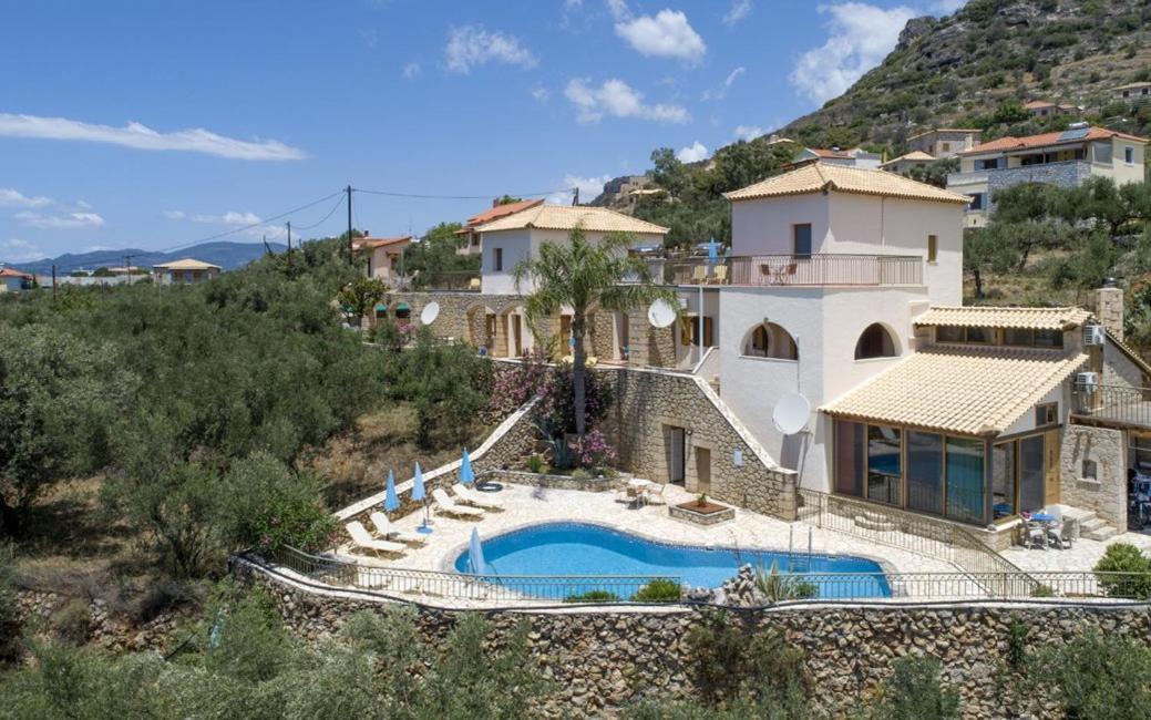Markos Apartments 1 Stoupa Bagian luar foto